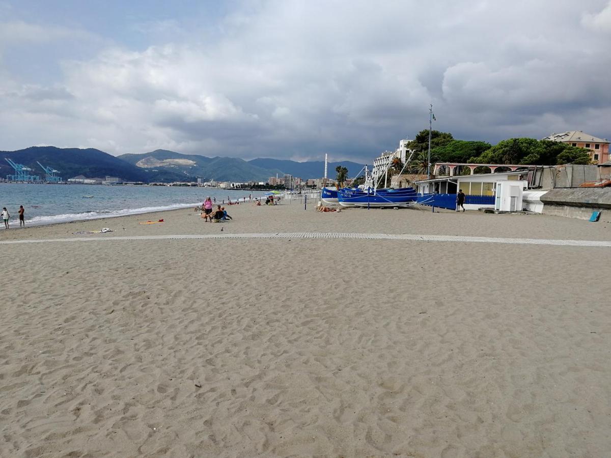 Music & Beach Lägenhet Savona Exteriör bild